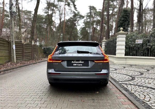 Volvo V60 cena 80900 przebieg: 235500, rok produkcji 2020 z Sejny małe 191